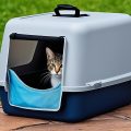 Traveling with a Cat Litter Box: Tips & Tricks